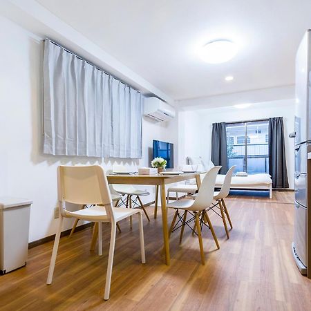 Charming Guesthouse In The Heart Of Okubo 丶steps To Metro And Convenient Travel! Eow4 Tokyo prefektur Exteriör bild