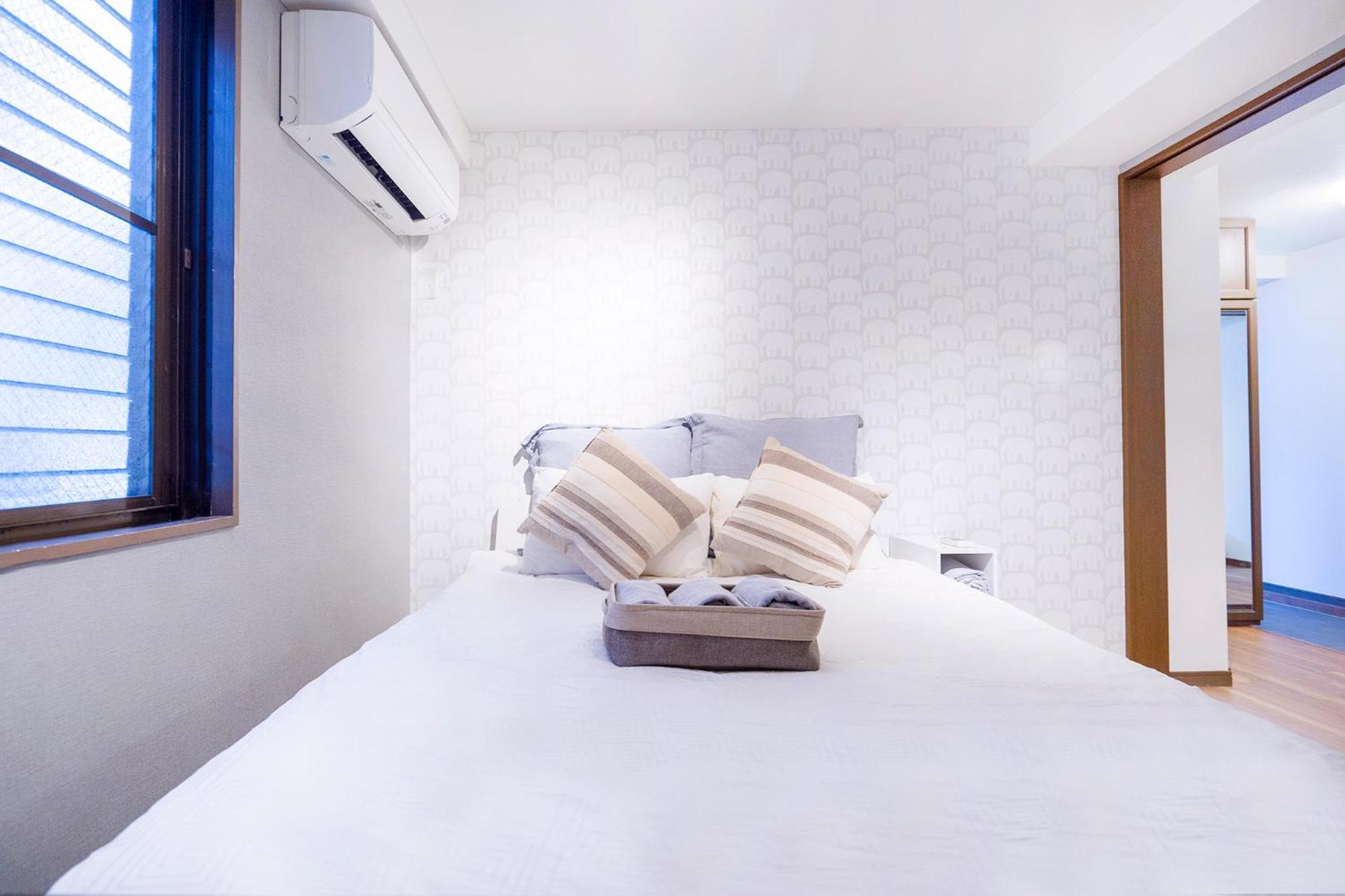Charming Guesthouse In The Heart Of Okubo 丶steps To Metro And Convenient Travel! Eow4 Tokyo prefektur Exteriör bild