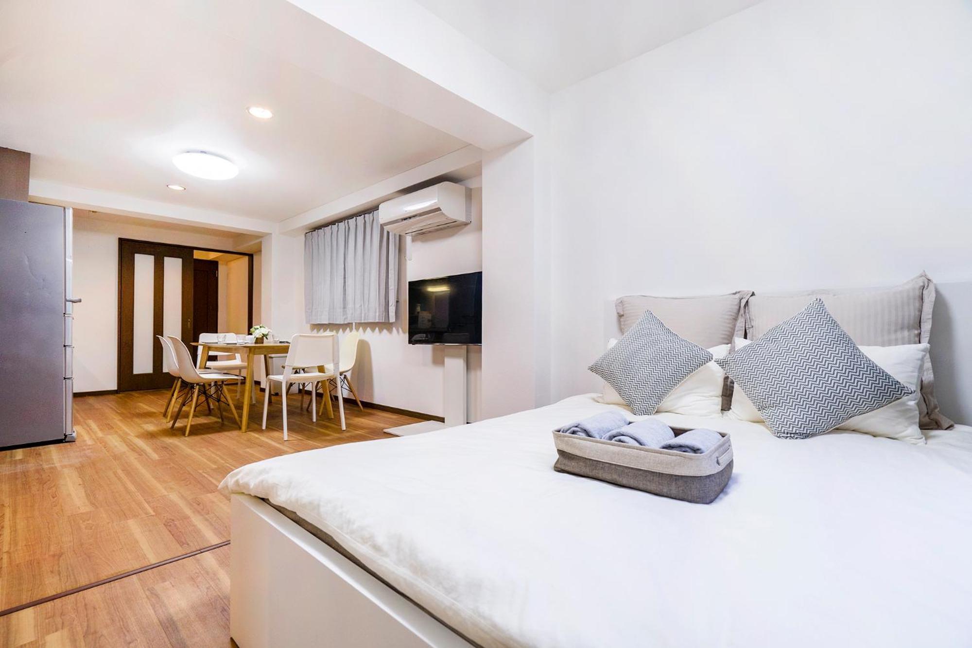Charming Guesthouse In The Heart Of Okubo 丶steps To Metro And Convenient Travel! Eow4 Tokyo prefektur Exteriör bild