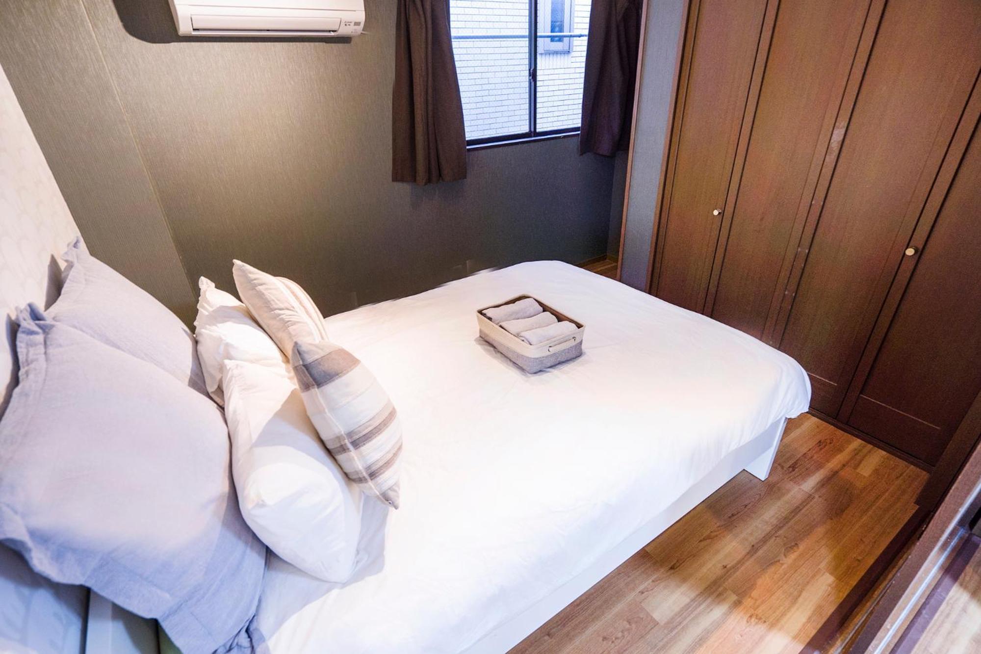 Charming Guesthouse In The Heart Of Okubo 丶steps To Metro And Convenient Travel! Eow4 Tokyo prefektur Exteriör bild