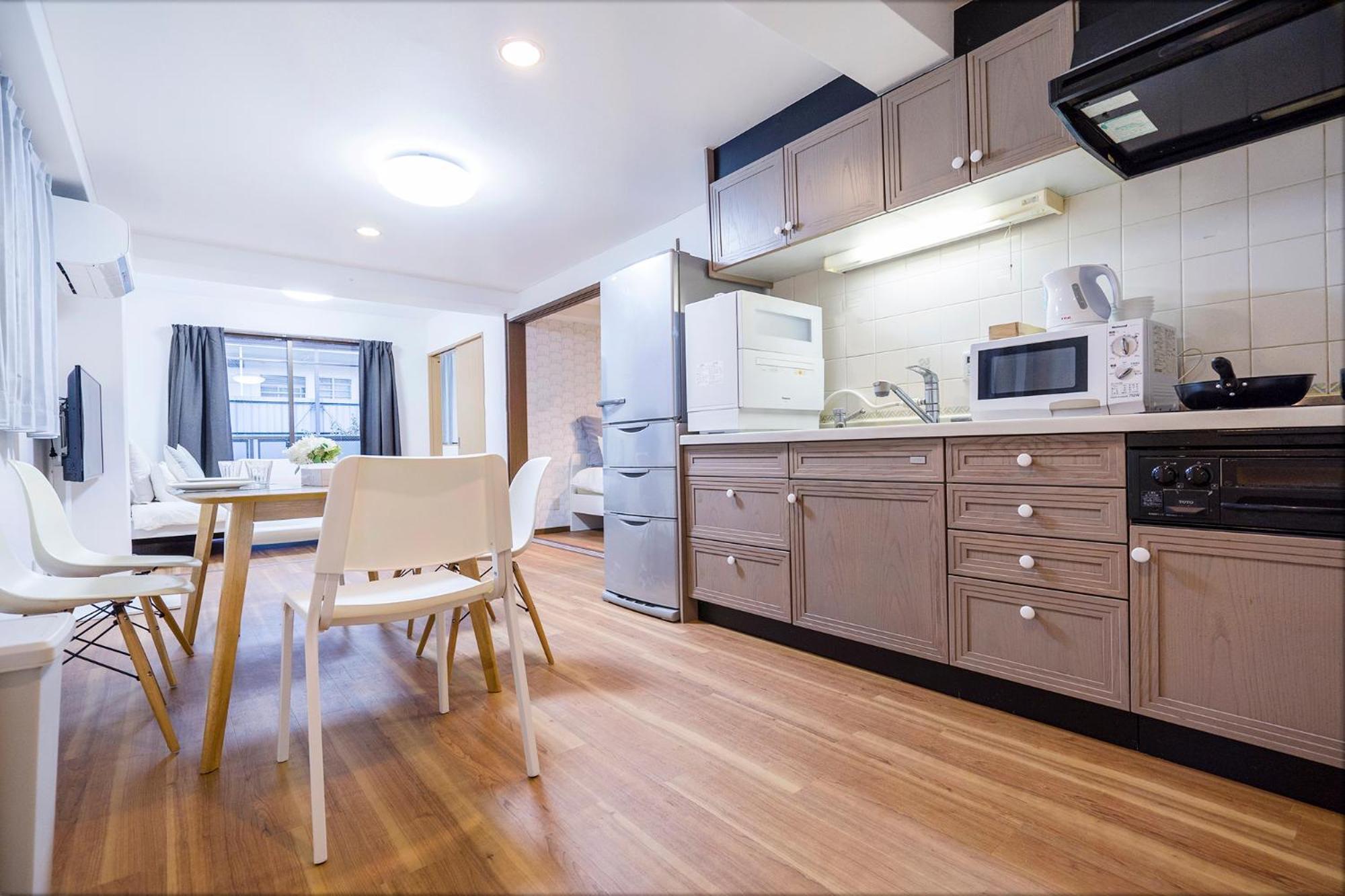 Charming Guesthouse In The Heart Of Okubo 丶steps To Metro And Convenient Travel! Eow4 Tokyo prefektur Exteriör bild