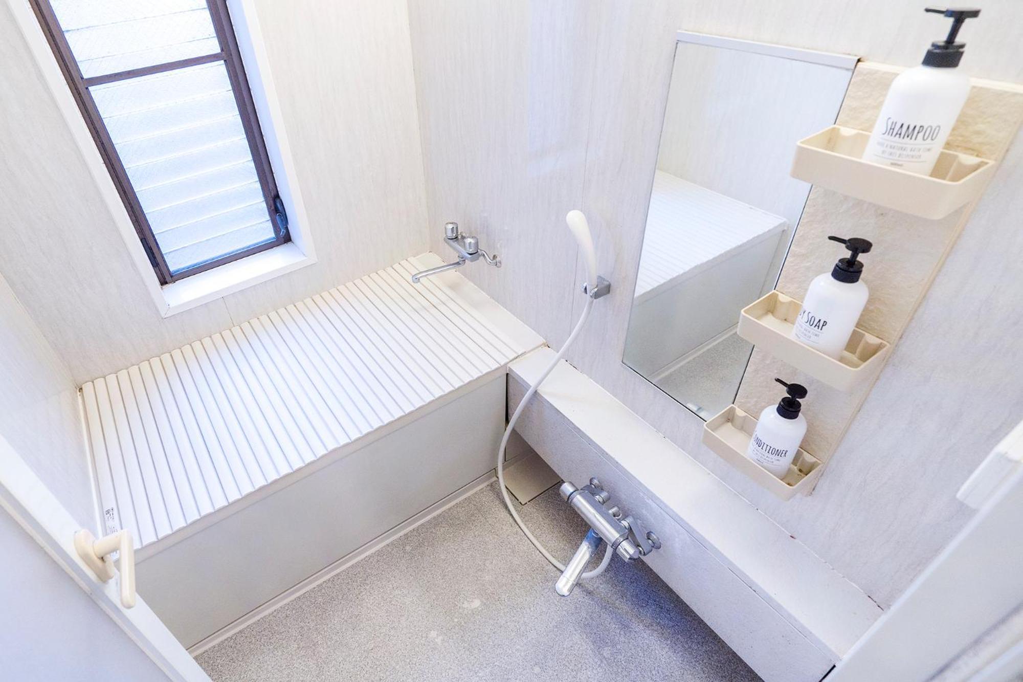 Charming Guesthouse In The Heart Of Okubo 丶steps To Metro And Convenient Travel! Eow4 Tokyo prefektur Exteriör bild